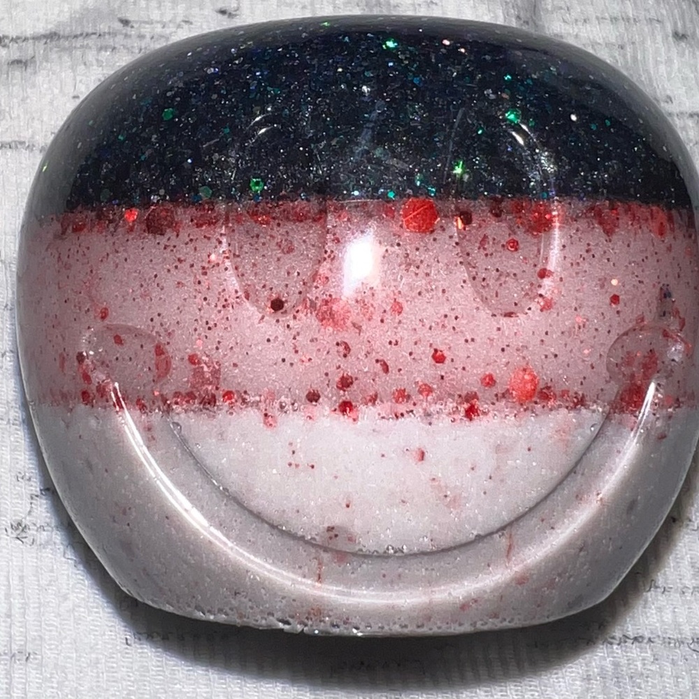 Xmas Trip - Custom Resin Happy Face Container – Spread Joy & Keep Organized!